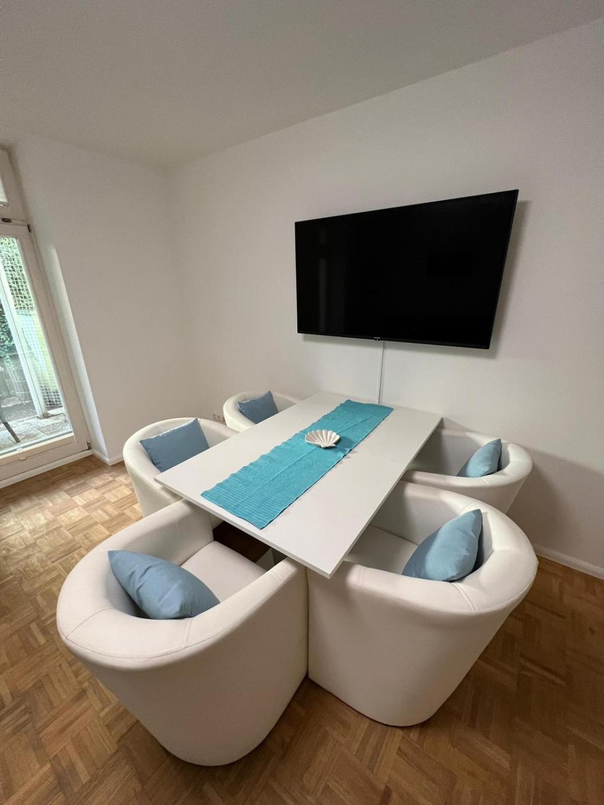 Bernstein Ruhig, Familienfreundlich Mit Garten Apartment